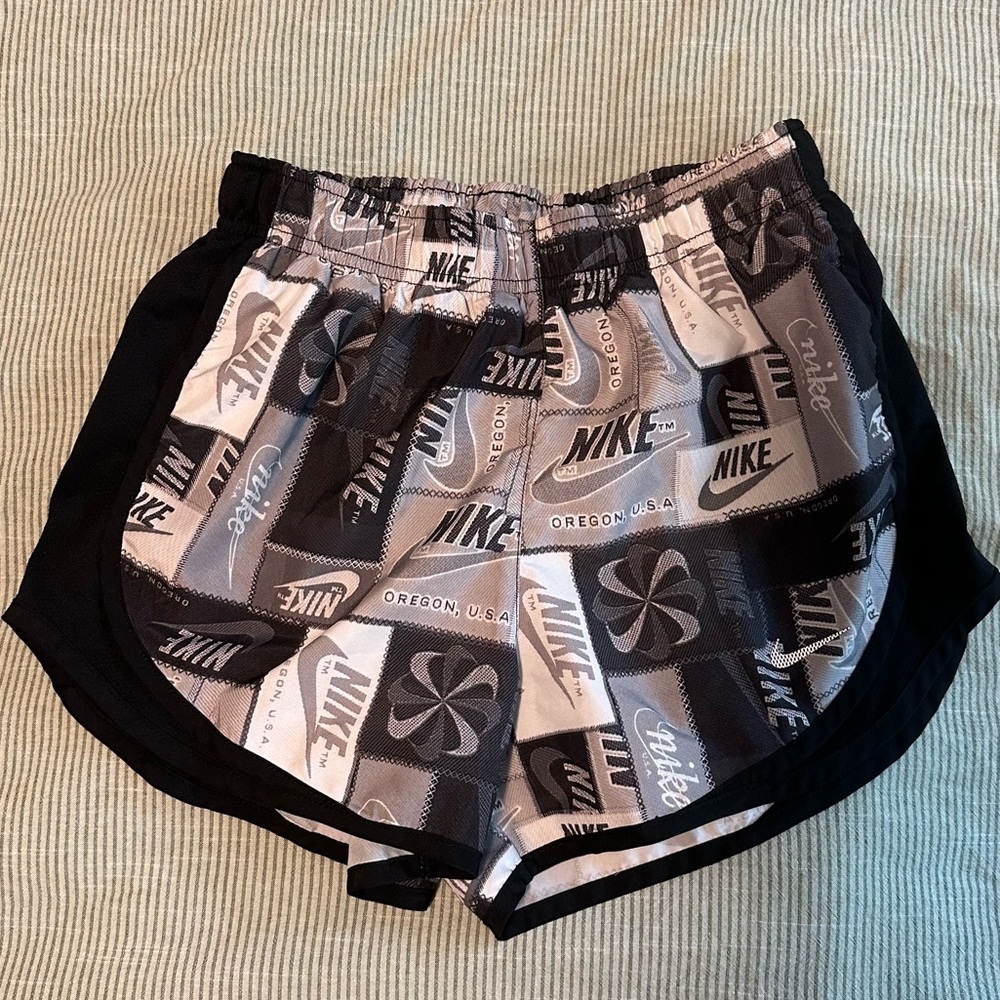 Host pick 💕Nike DriFit Gray Black and White Shorts Running XS